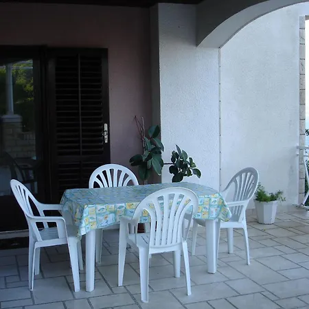 Apartment Lucija