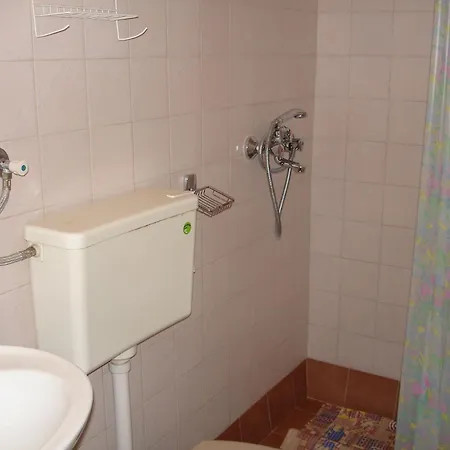 Apartment Lucija *